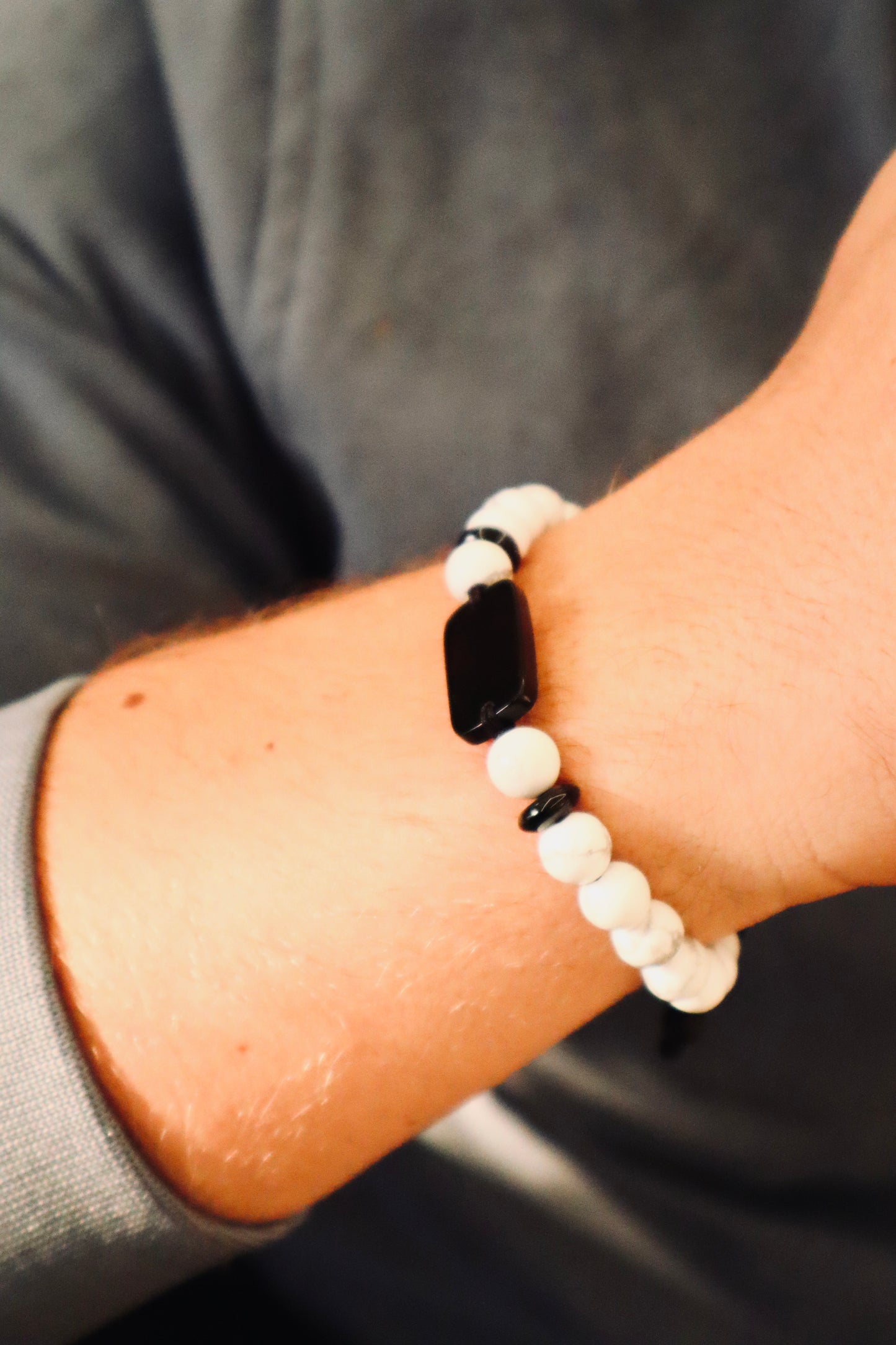 Howlite & Black Onyx Emotional & Physical Strenghth Bracelet