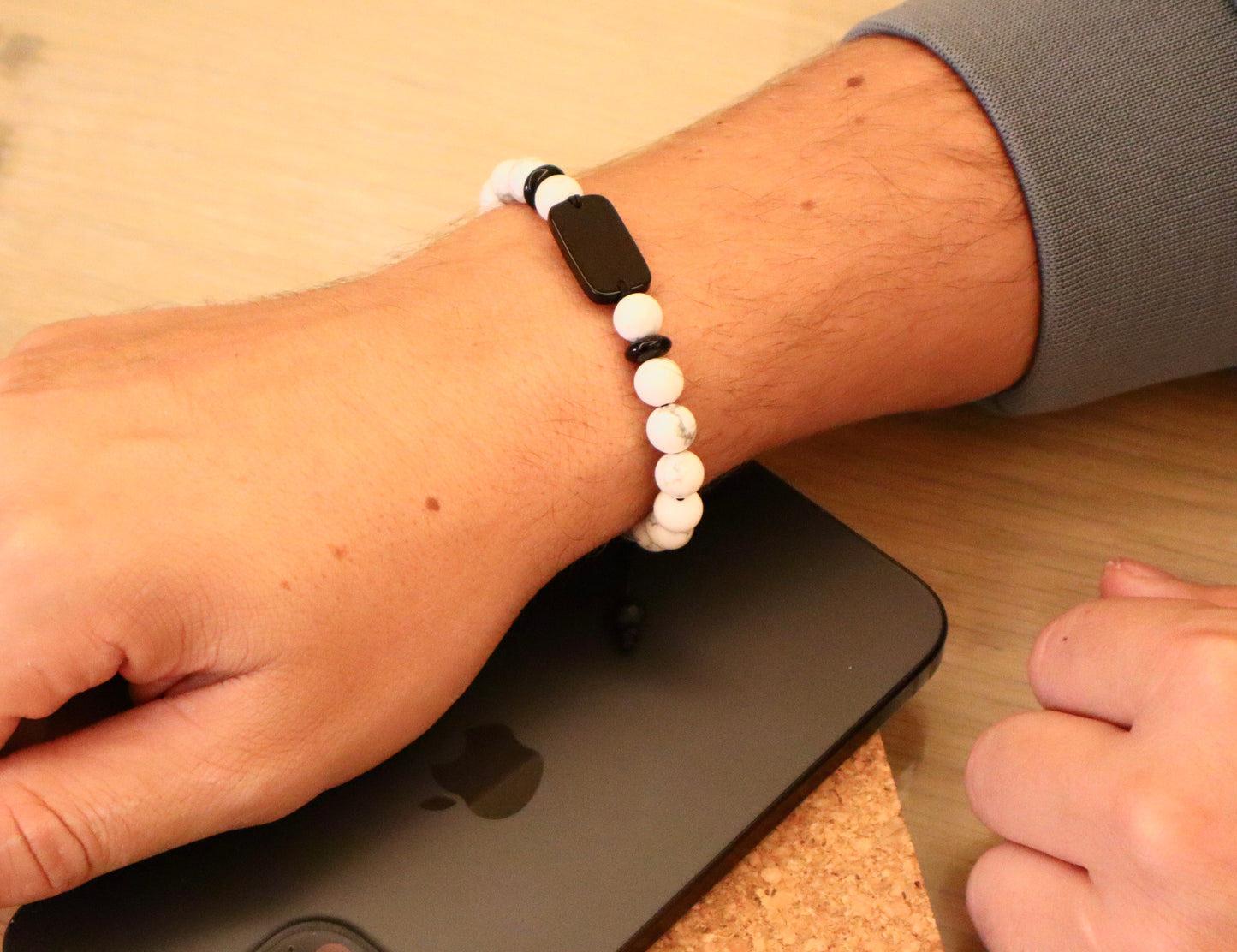 Howlite & Black Onyx Emotional & Physical Strenghth Bracelet