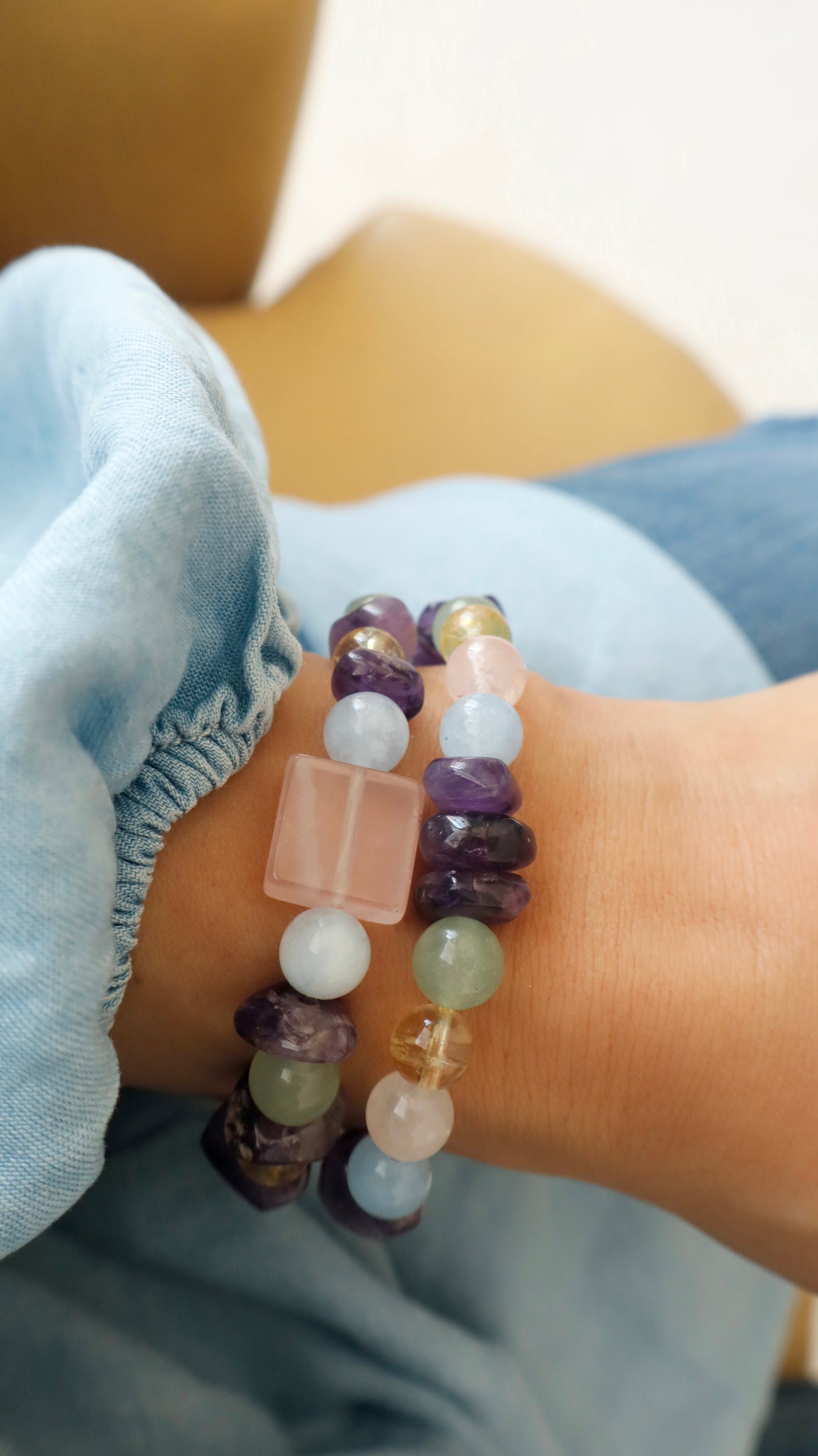 Rose Quartz, Amethyst, Aquamarine, Citrine, & Jade Mixed Stones Bracelet