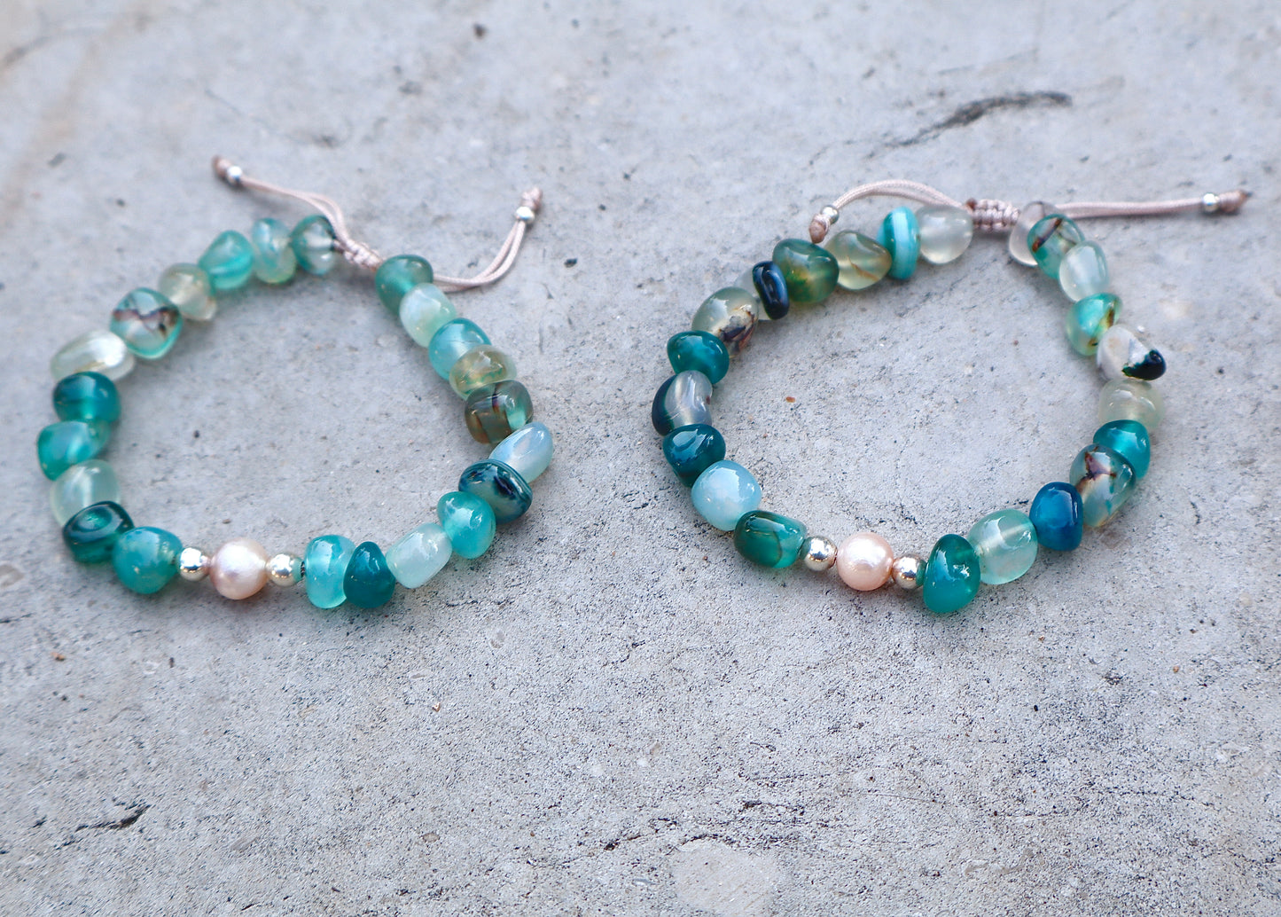 Green Agate with White Mother of Pearl Bracelet